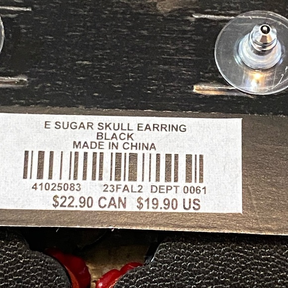 Torrid E. Sugar Skull Earrings Black Red - Picture 3 of 3